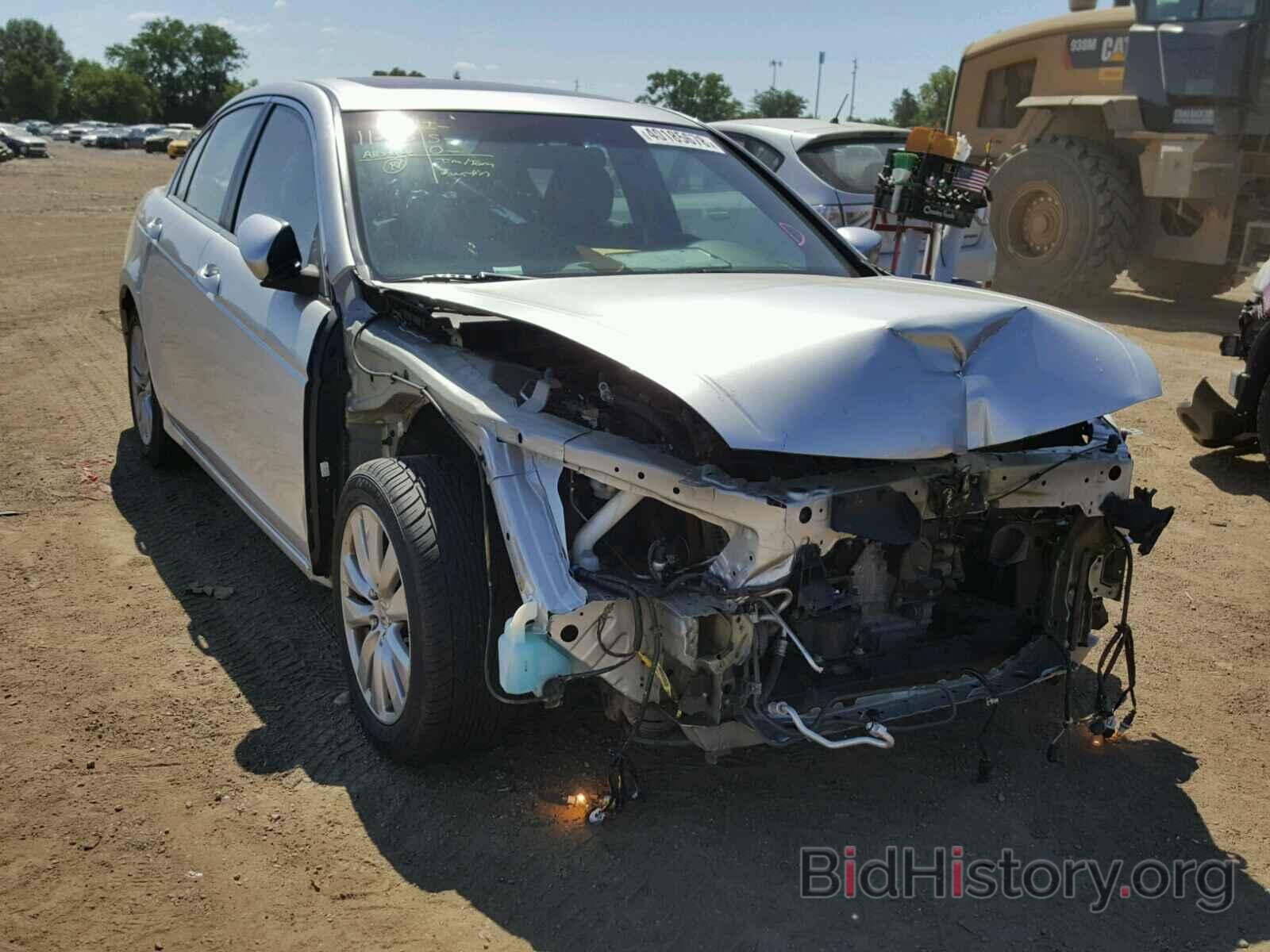 Photo 1HGCP2F73CA233248 - HONDA ACCORD 2012