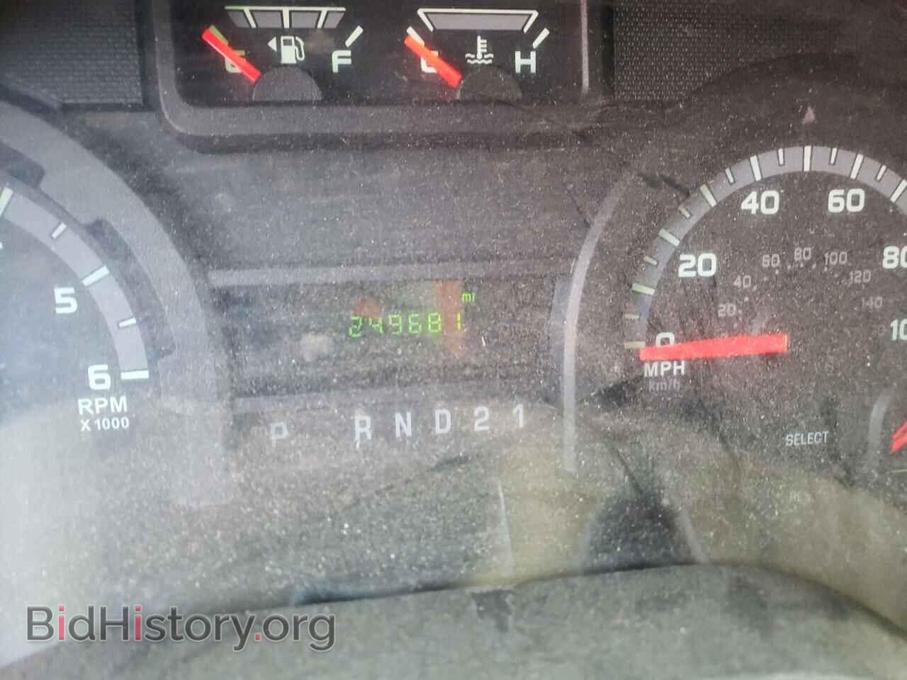 2011 FORD ECONOLINE - VIN: 1FTNE2EW0BDA97924 - Photo 8