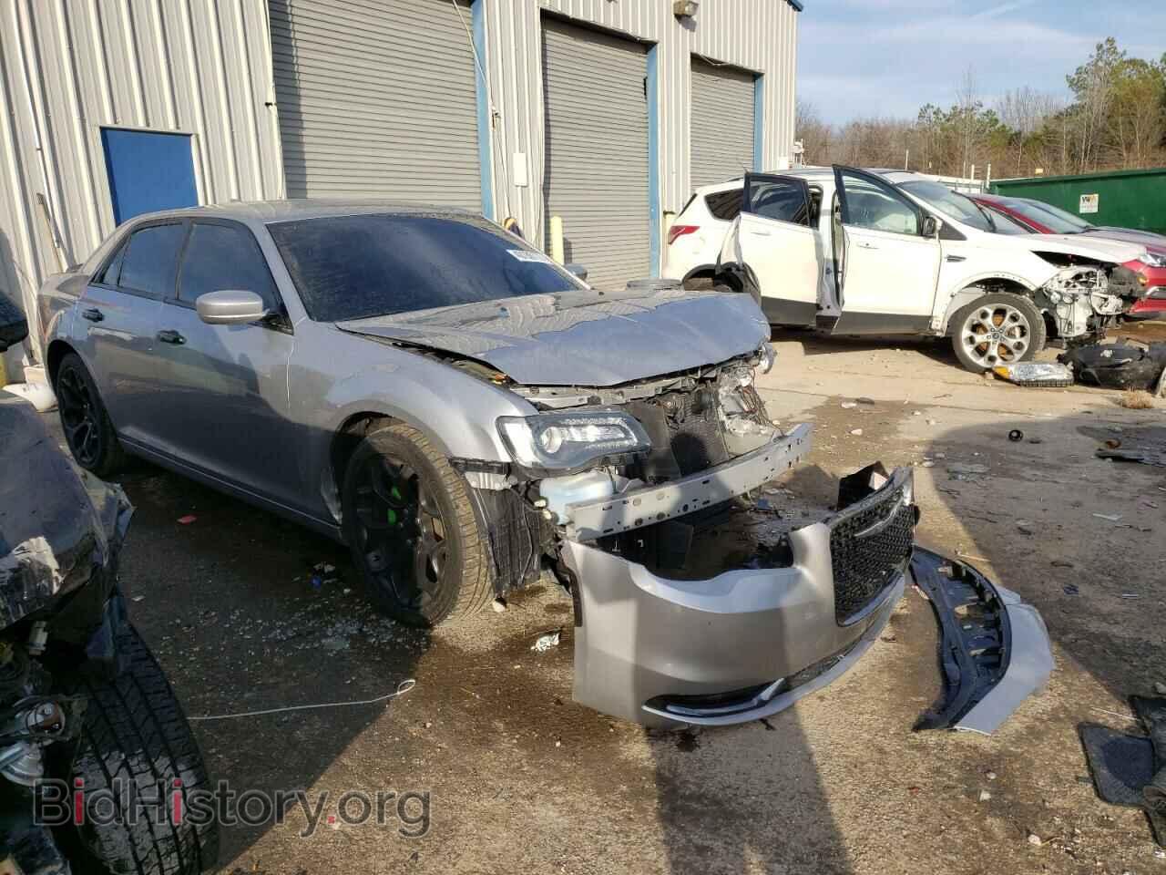 2016 CHRYSLER 300 - VIN: 2C3CCABG2GH348865 - Фото 4