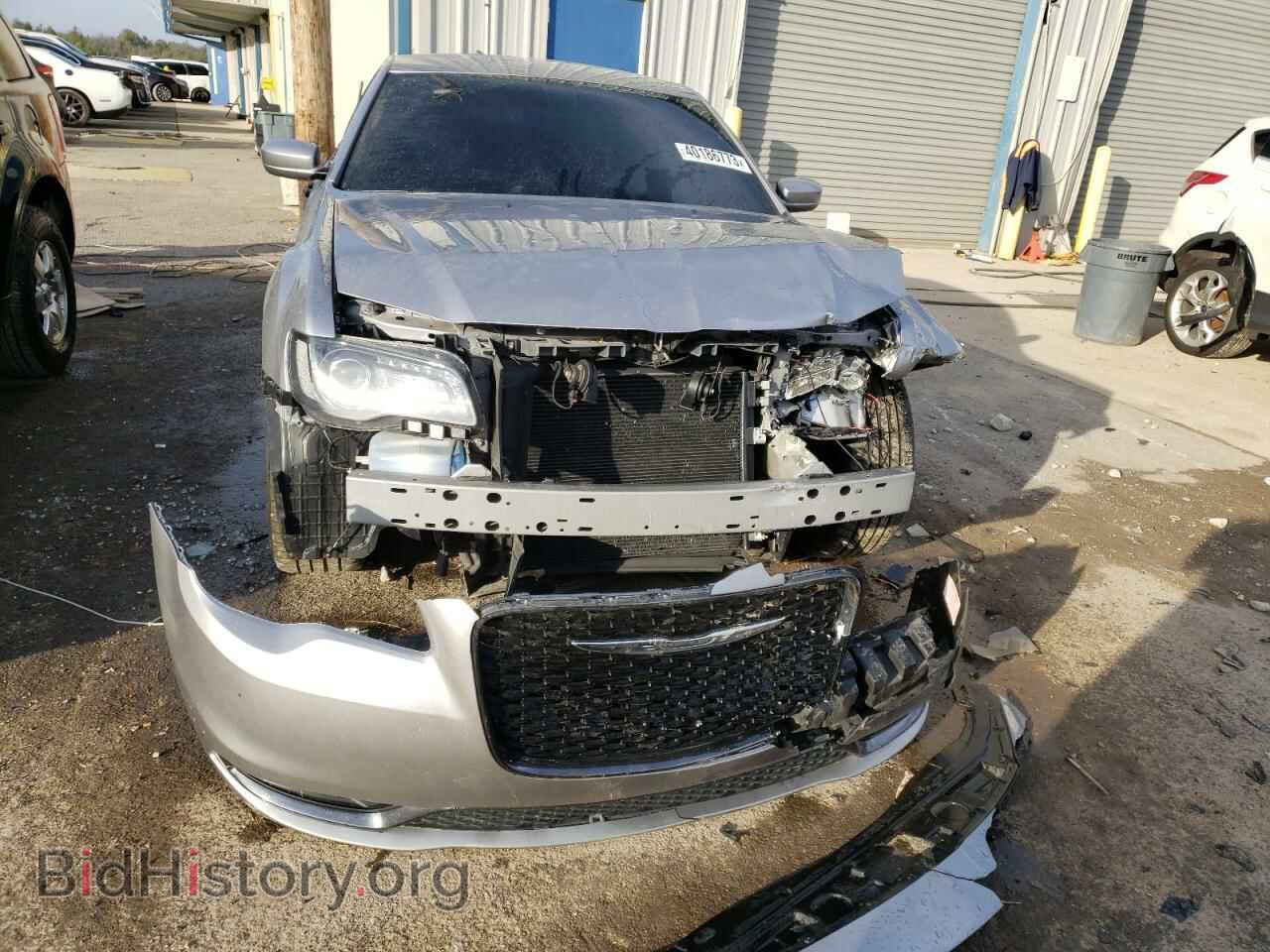 2016 CHRYSLER 300 - VIN: 2C3CCABG2GH348865 - Фото 5