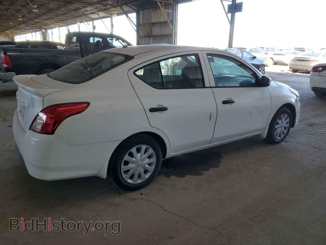2017 NISSAN VERSA - VIN: 3N1CN7AP1HL827607 - Фото 3