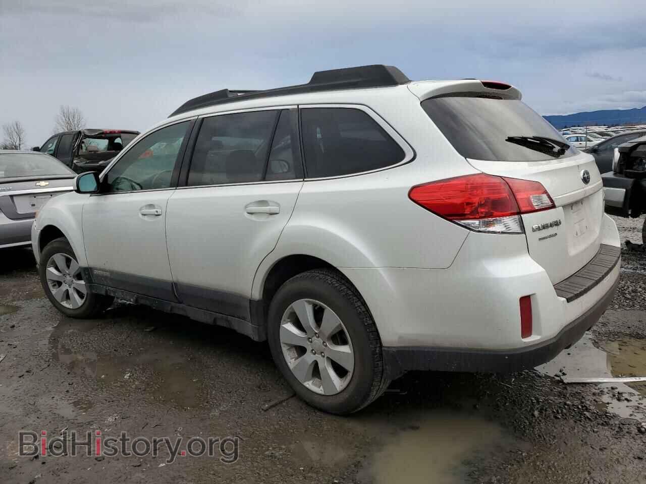 2010 SUBARU OUTBACK - VIN: 4S4BRBGC6A3334863 - Фото 2