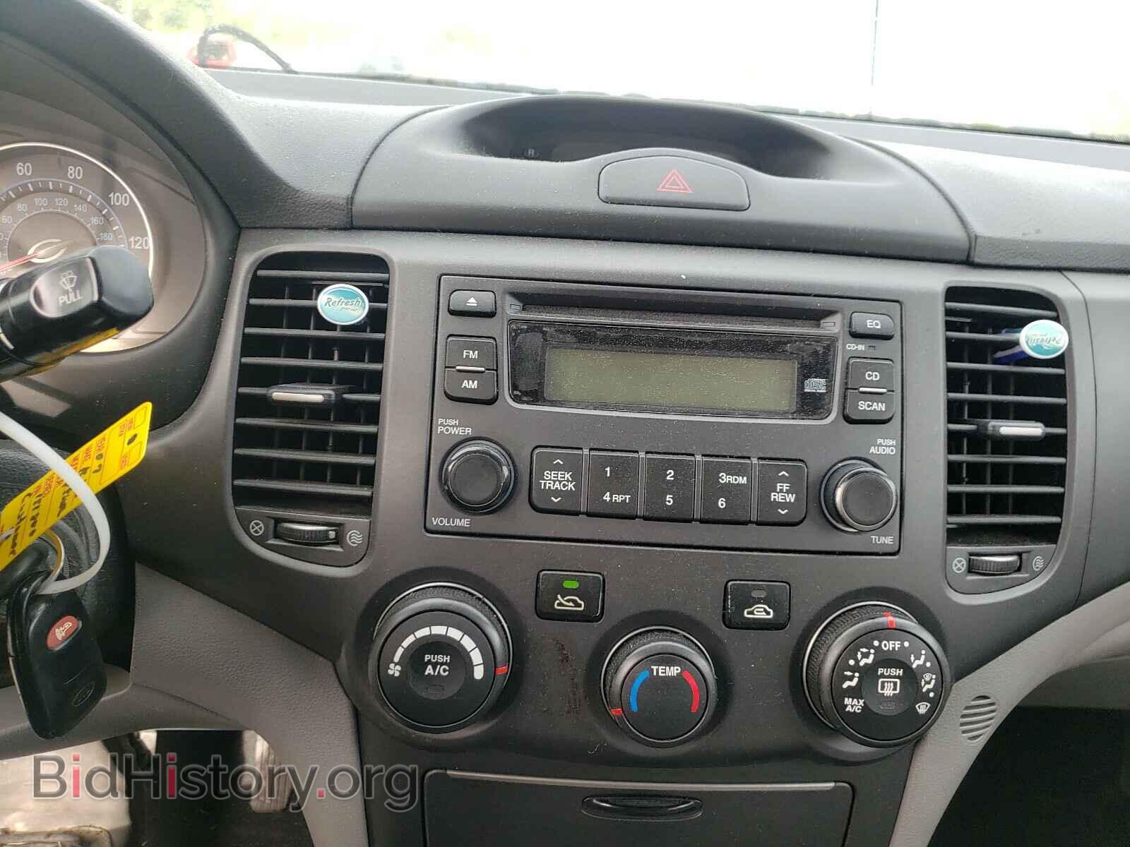 2007 KIA OPTIMA - VIN: KNAGE123775151800 - Фото 9