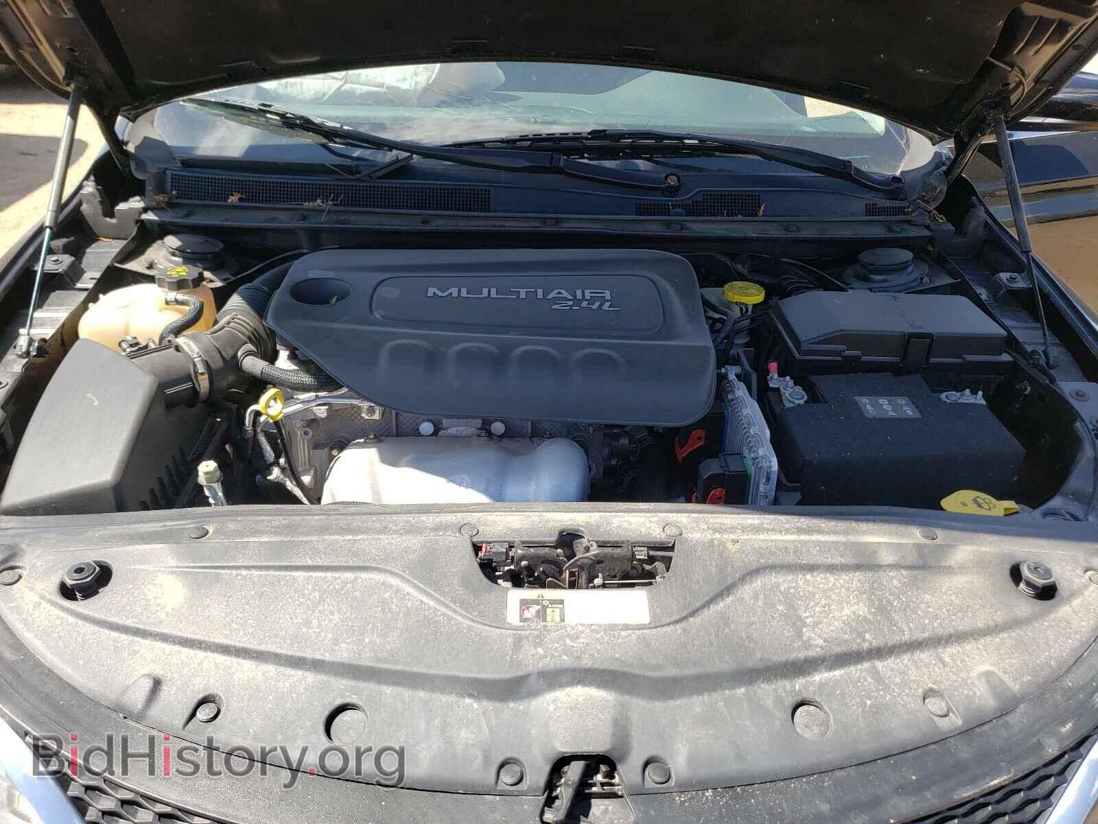 2016 CHRYSLER 200 - VIN: 1C3CCCAB0GN155736 - Фото 7
