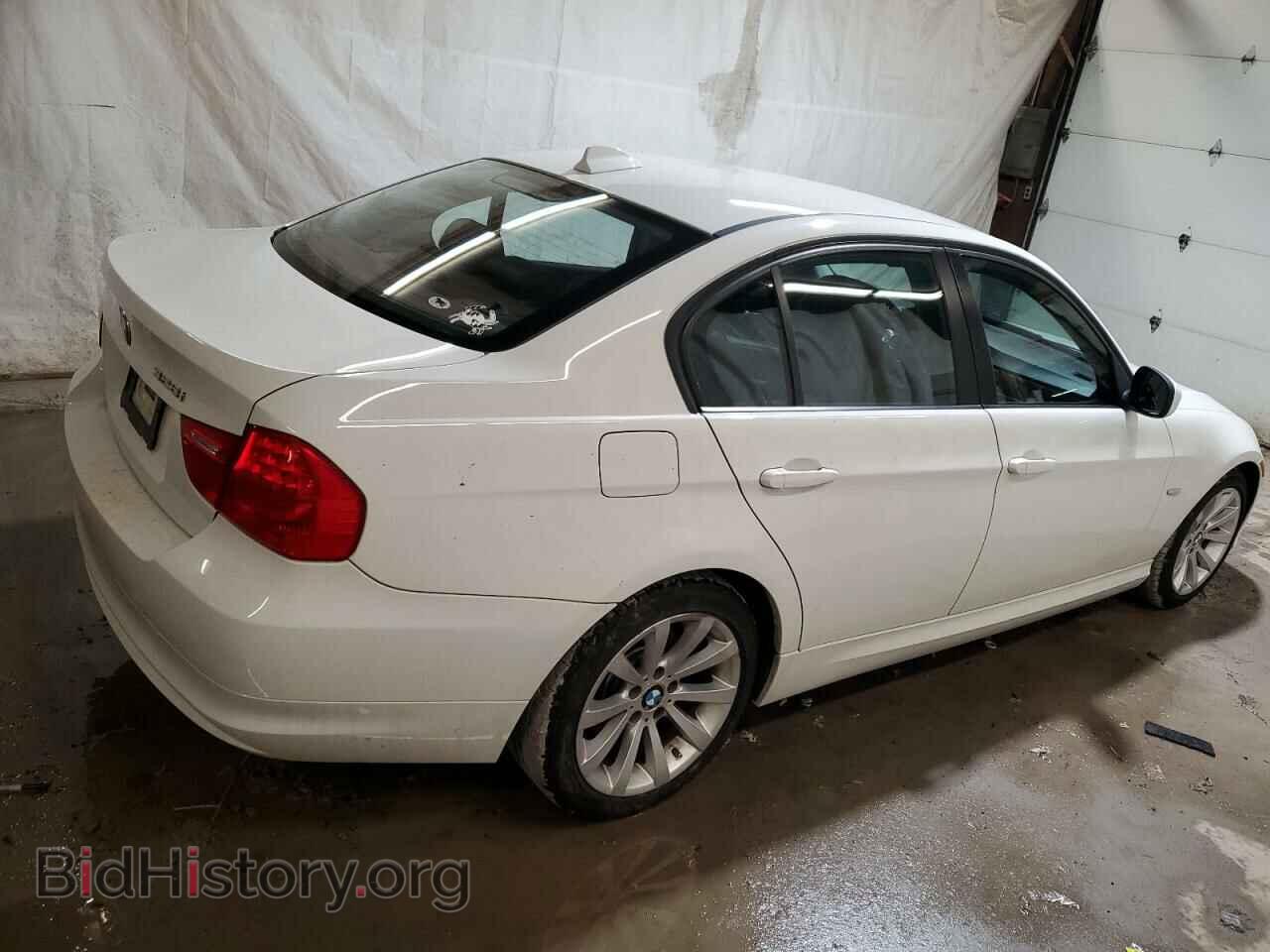 2011 BMW 3 SERIES - VIN: WBAPH5G59BNM72075 - Фото 3