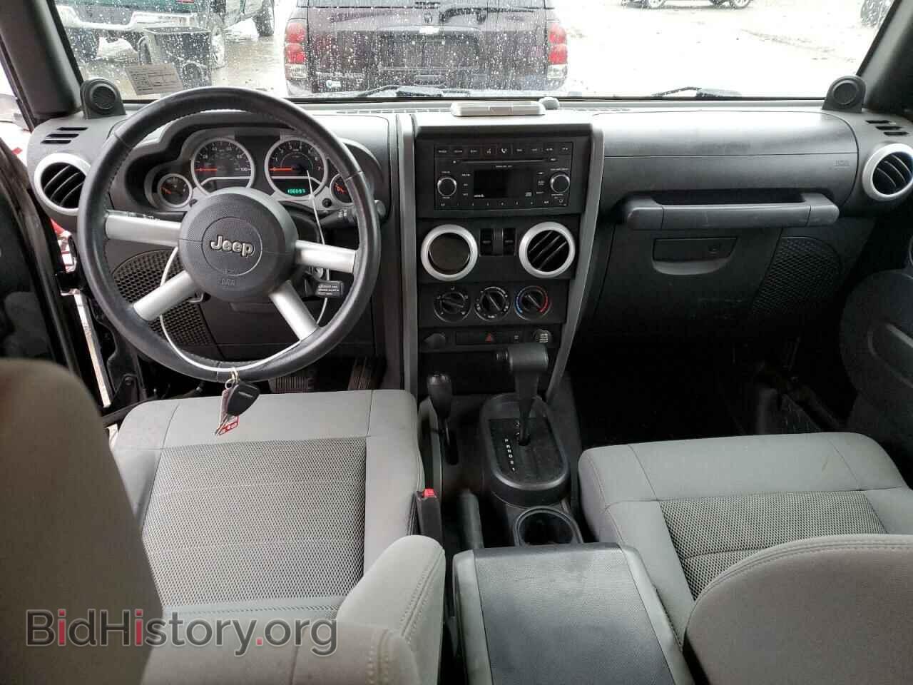2008 JEEP WRANGLER - VIN: 1J4FA541X8L500503 - Фото 8