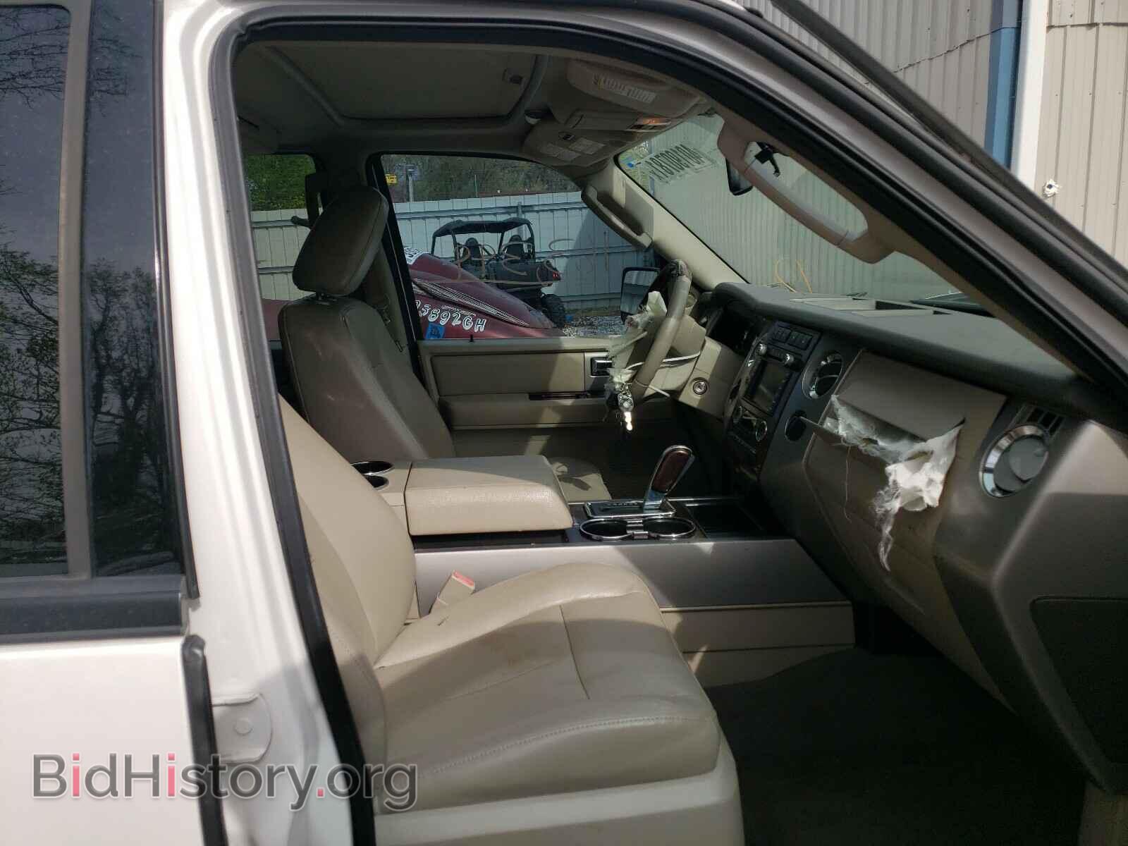 2010 FORD EXPEDITION - VIN: 1FMJU2A58AEA48408 - Фото 5