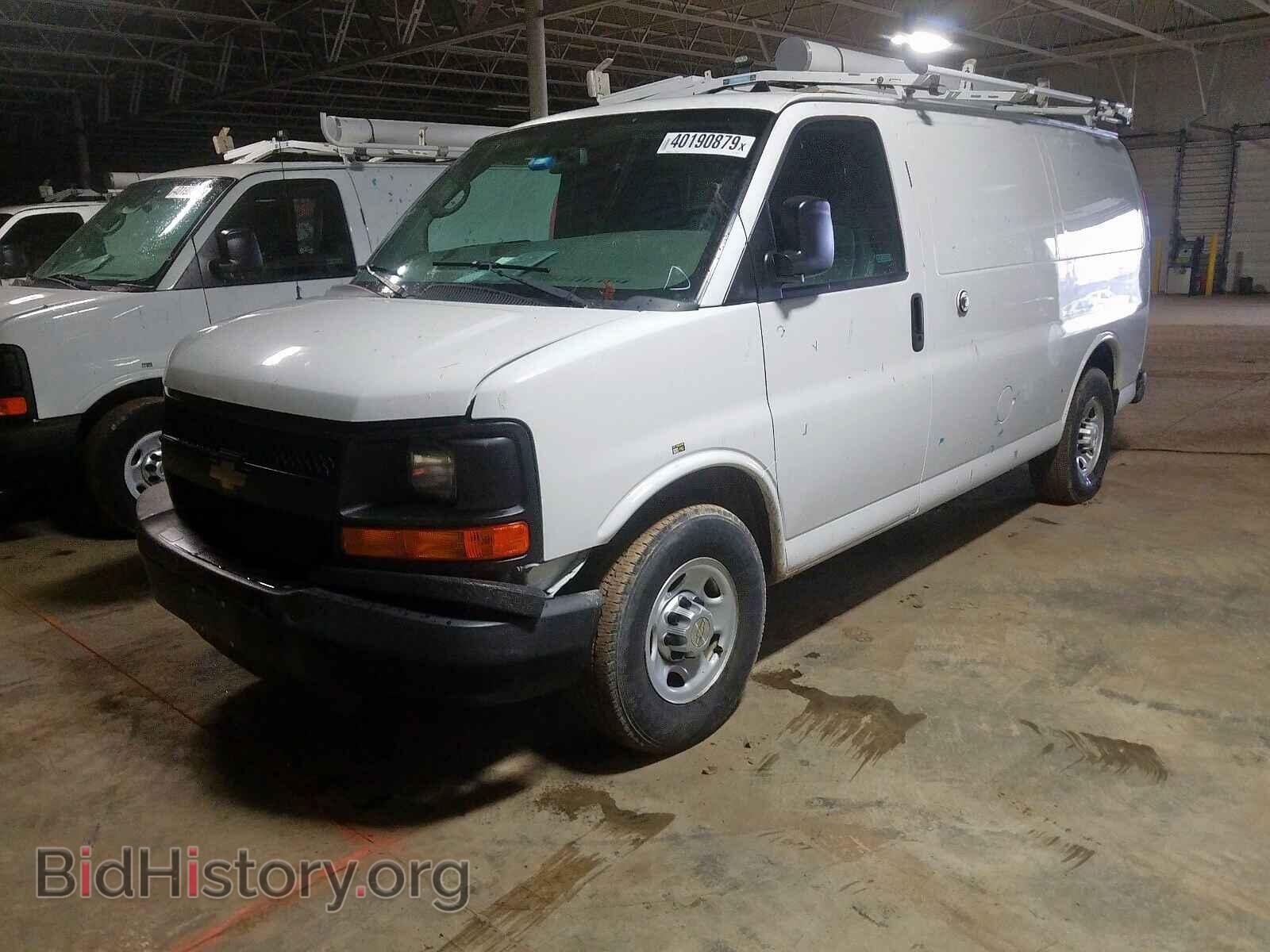 2013 CHEVROLET EXPRESS - VIN: 1GCWGFCB5D1902665 - Фото 2