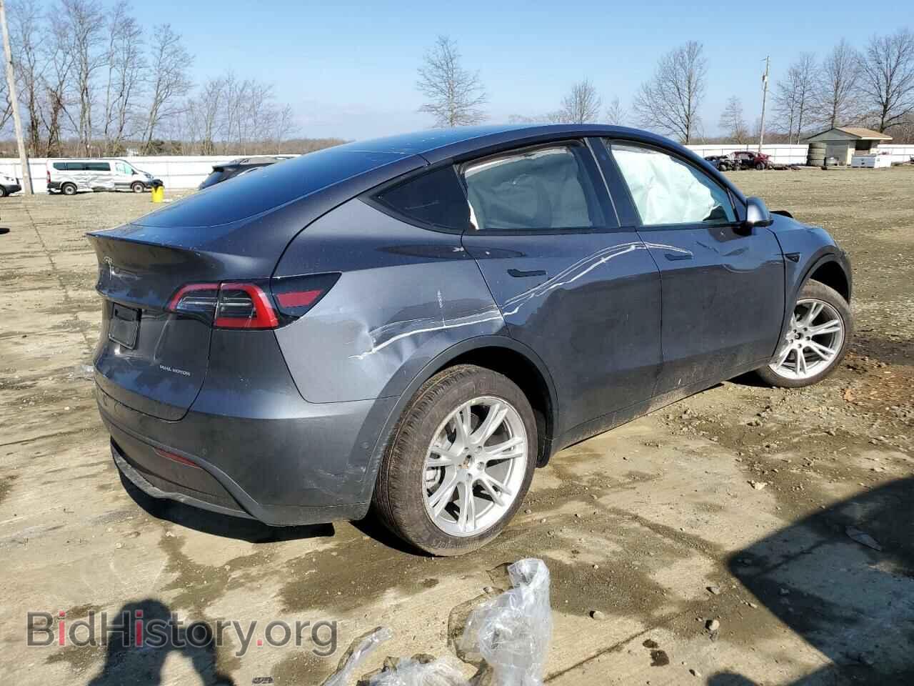2022 TESLA MODEL Y - VIN: 7SAYGAEE2NF568965 - Photo 3
