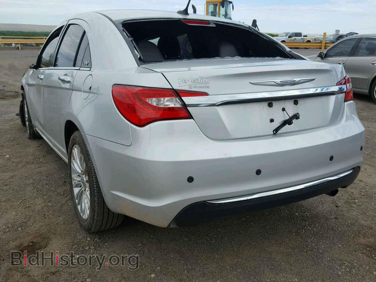 2012 CHRYSLER 200 - VIN: 1C3CCBCB0CN197129 - Фото 3