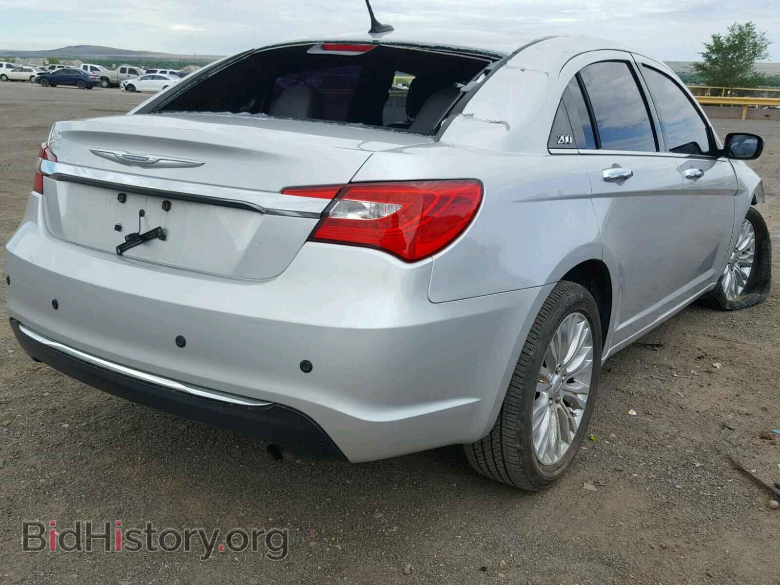 2012 CHRYSLER 200 - VIN: 1C3CCBCB0CN197129 - Фото 4