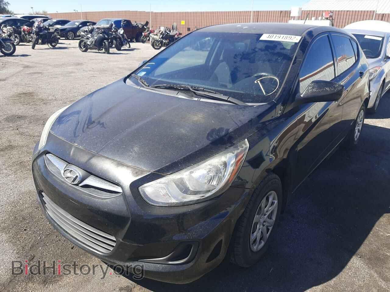 2013 HYUNDAI ACCENT - VIN: KMHCT5AE8DU093145 - Фото 2