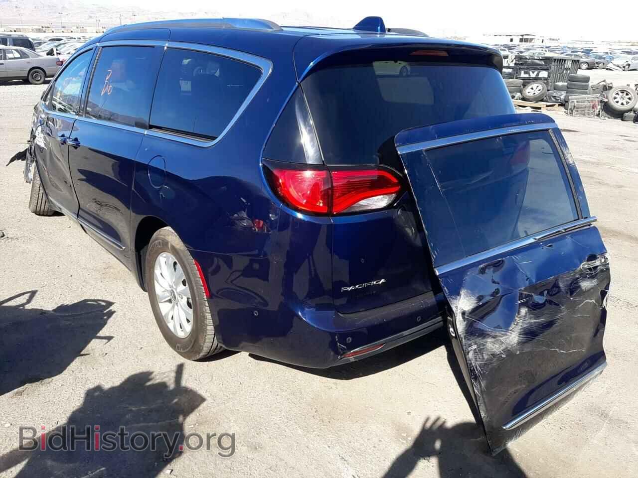 2018 CHRYSLER PACIFICA - VIN: 2C4RC1BG1JR233424 - Photo 3