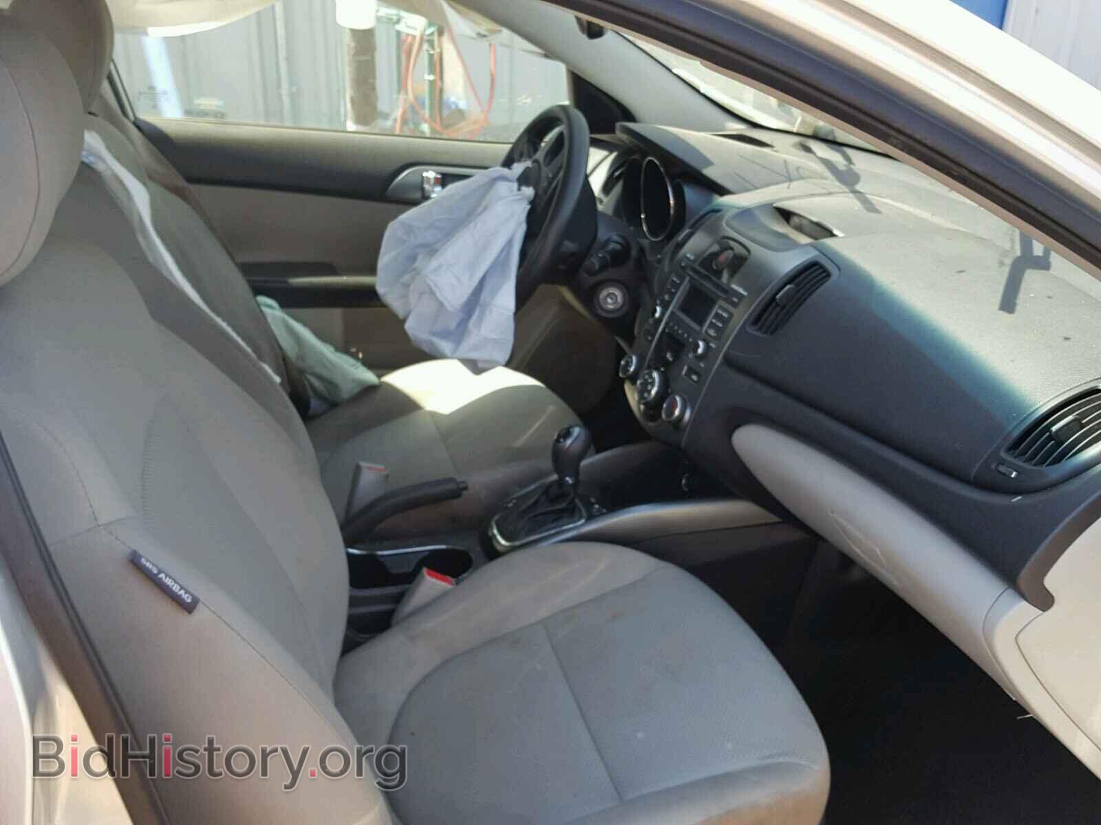 2013 KIA FORTE EX - VIN: KNAFU4A27D5680944 - Фото 5