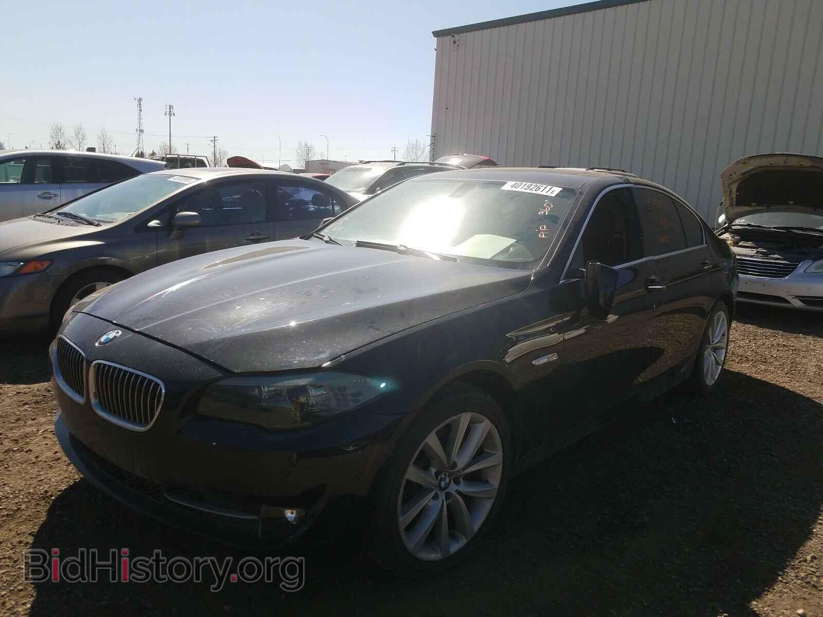 2013 BMW 5 SERIES - VIN: WBAFU7C56DDU77090 - Фото 2