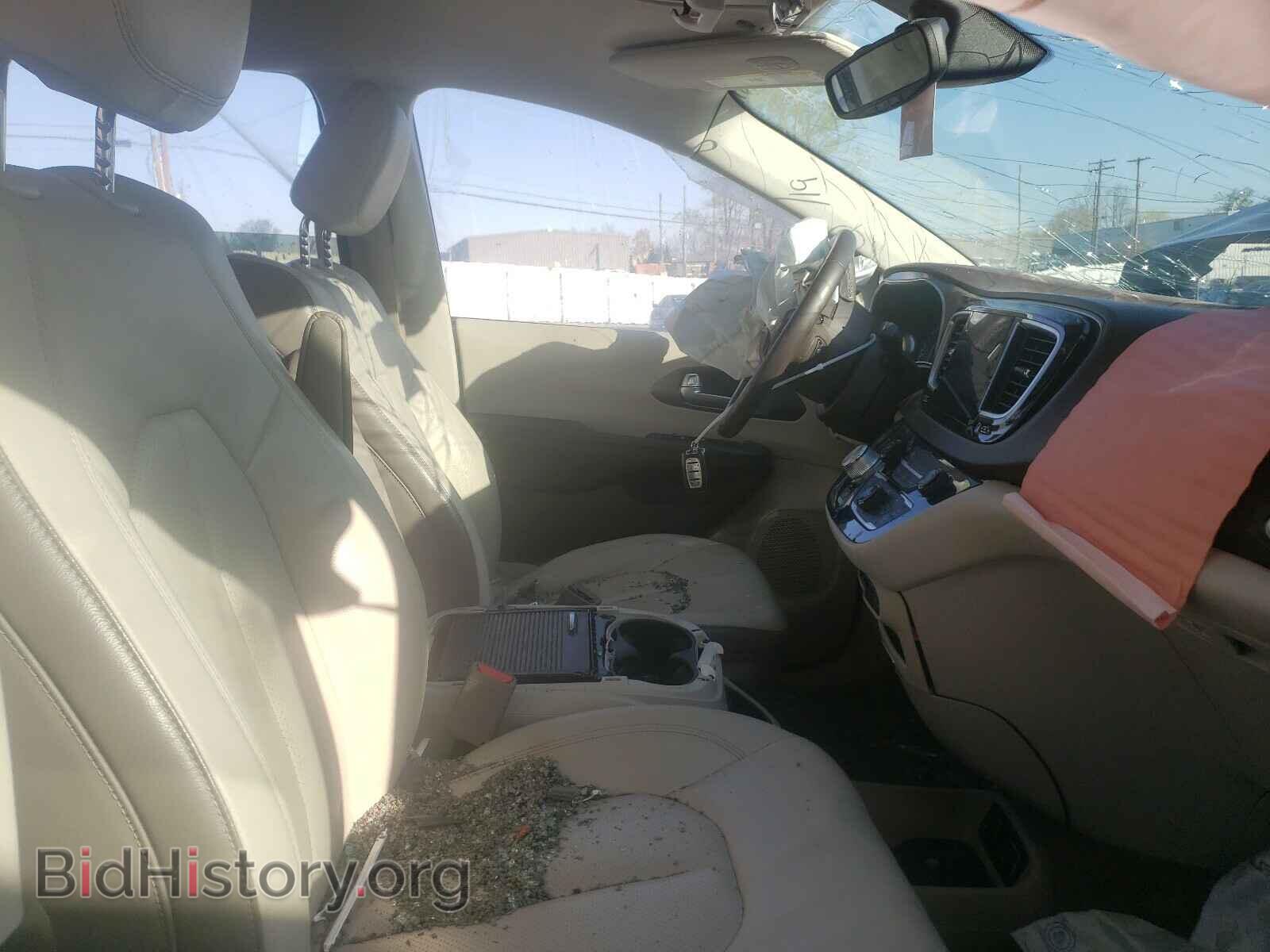 2017 CHRYSLER PACIFICA - VIN: 2C4RC1EG5HR588778 - Photo 5