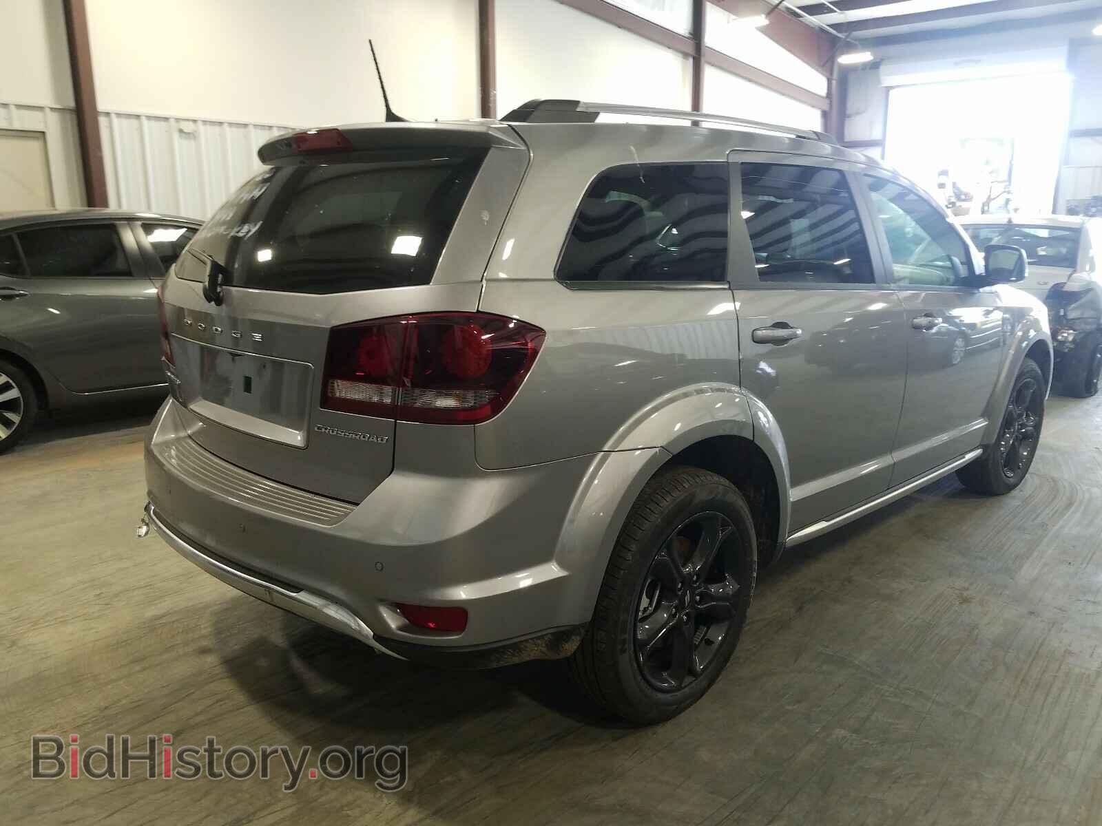 2020 DODGE JOURNEY - VIN: 3C4PDCGB7LT201414 - Фото 4