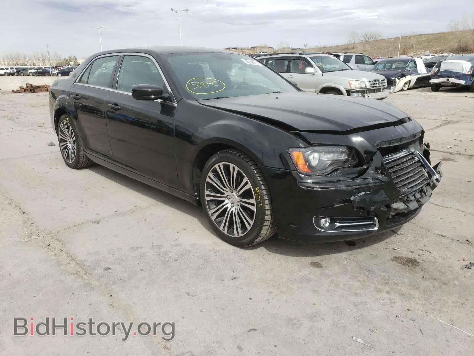 Фотография 2C3CCABG7DH515104 - CHRYSLER 300 2013