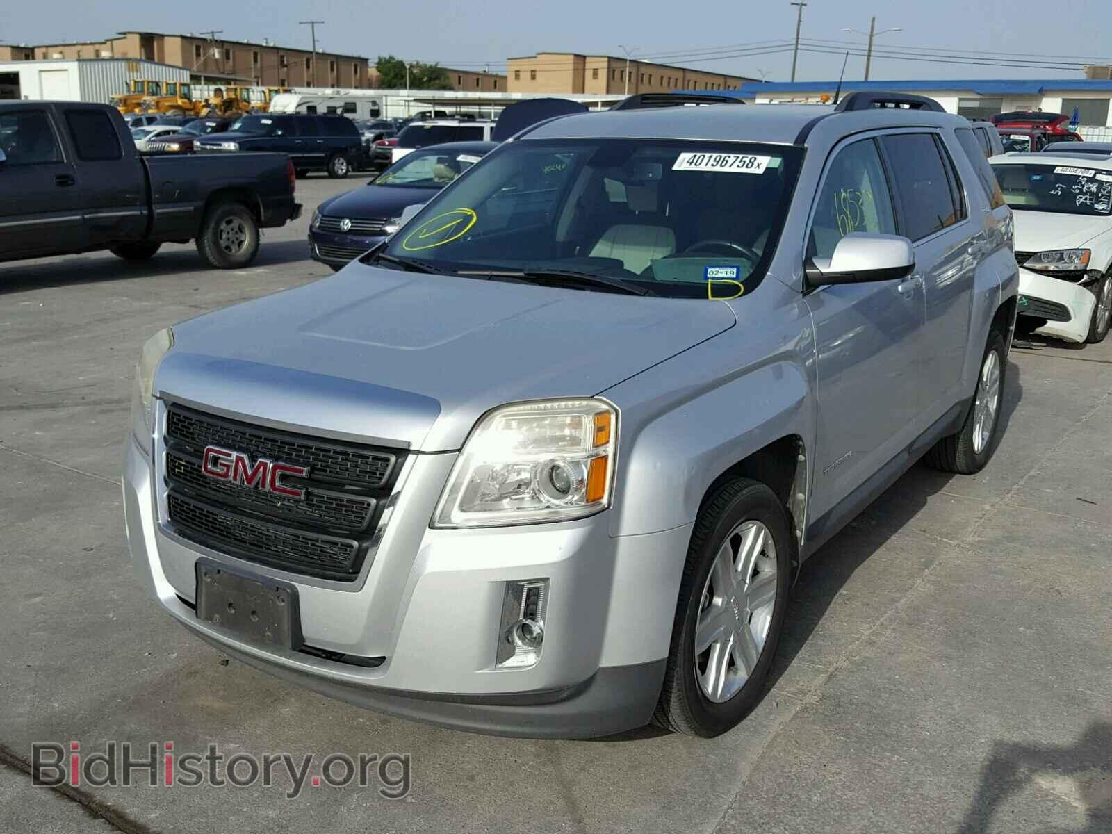 2011 GMC TERRAIN - VIN: 2CTFLUE53B6299317 - Фото 2