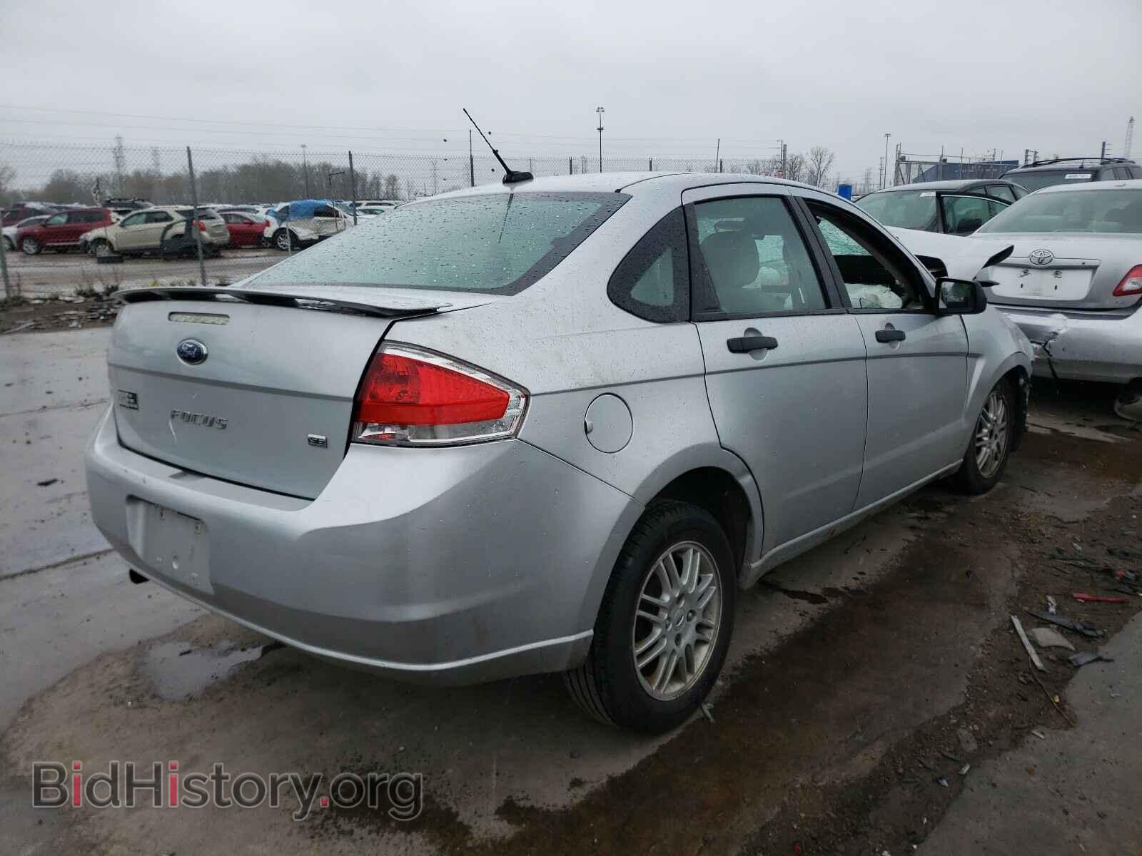 2011 FORD FOCUS - VIN: 1FAHP3FN8BW162581 - Фото 4
