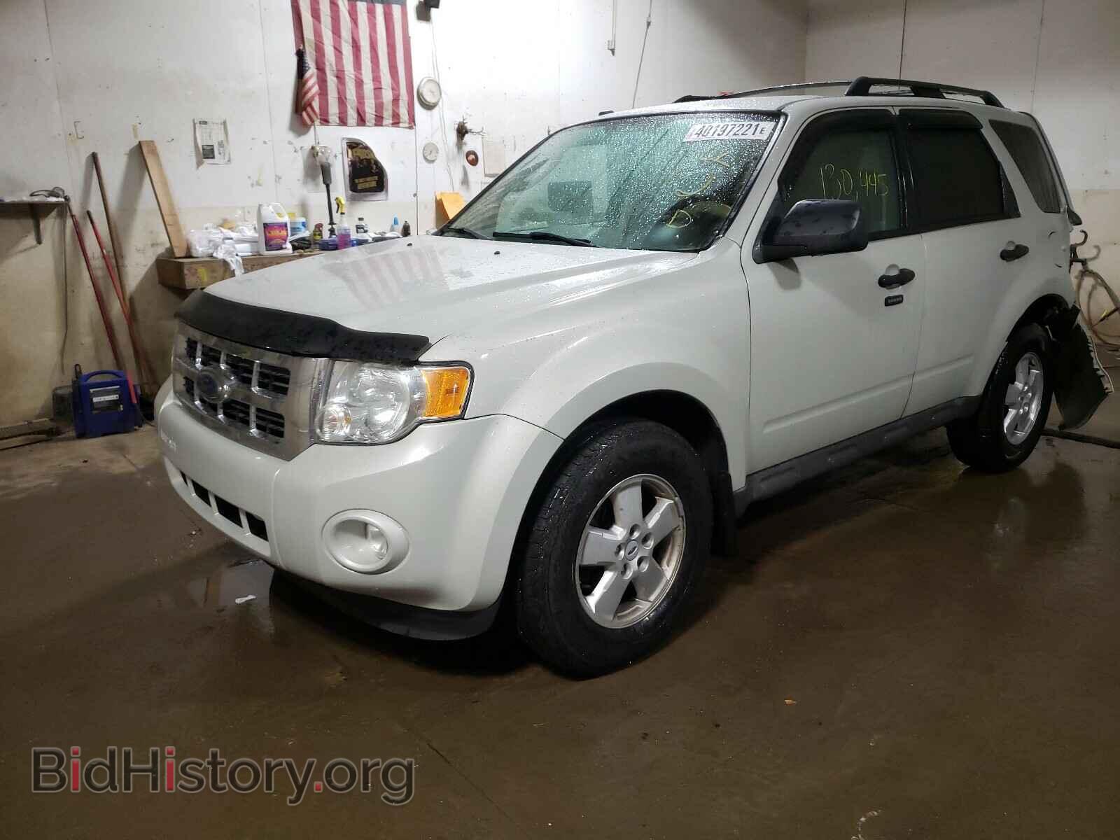 2009 FORD ESCAPE - VIN: 1FMCU03G79KB17923 - Фото 2