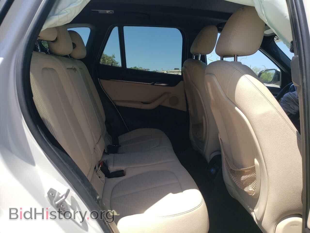 2017 BMW X1 - VIN: WBXHT3C30H5F69226 - Фото 6