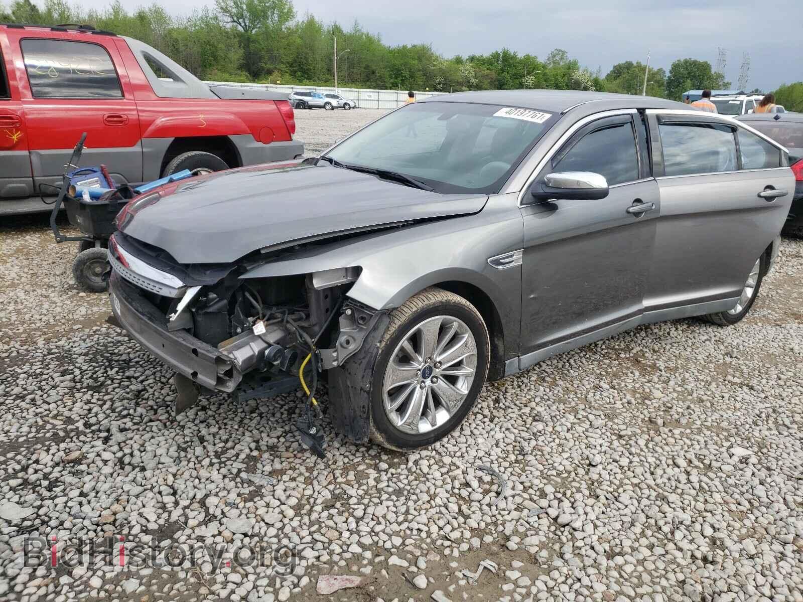 2011 FORD TAURUS - VIN: 1FAHP2FWXBG177869 - Фото 2