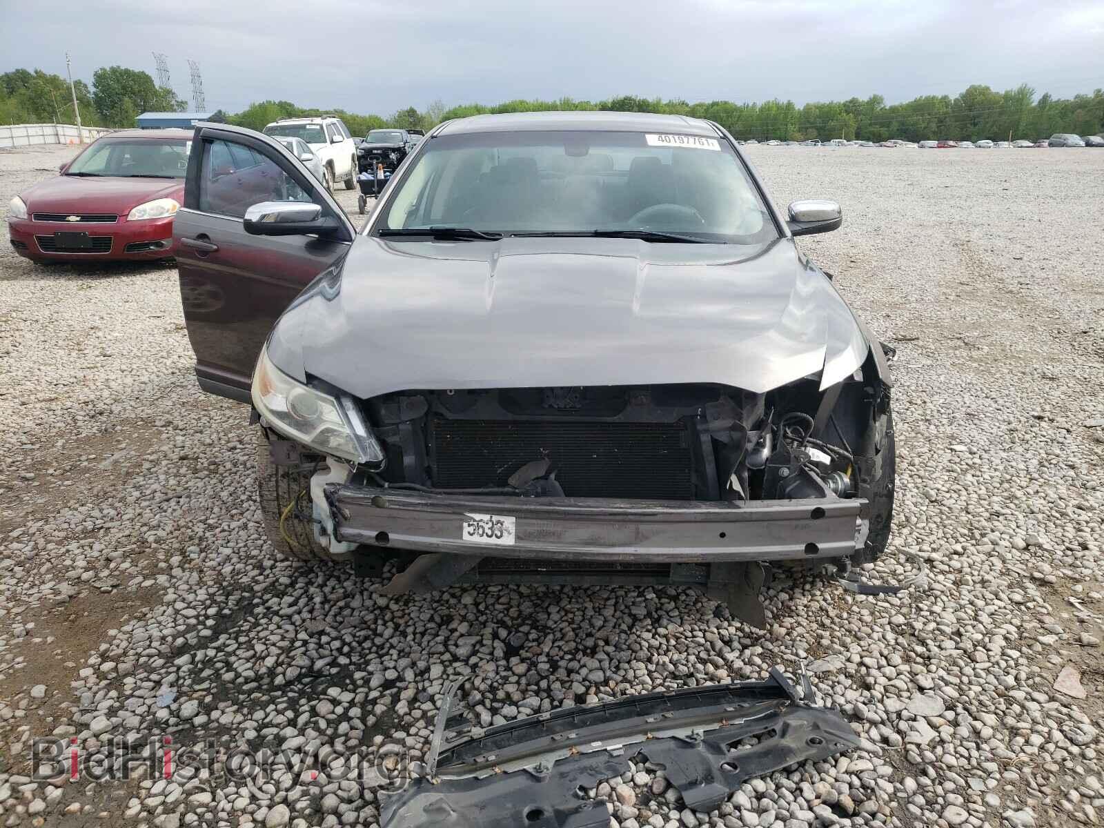 2011 FORD TAURUS - VIN: 1FAHP2FWXBG177869 - Фото 9
