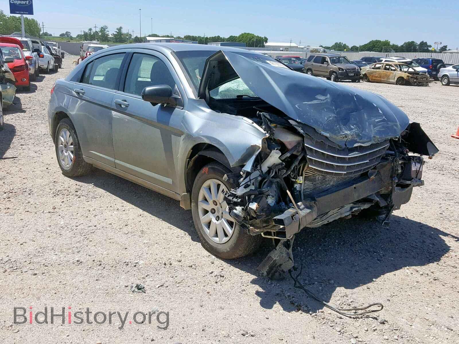 Photo 1C3CC4FB6AN214360 - CHRYSLER SEBRING 2010