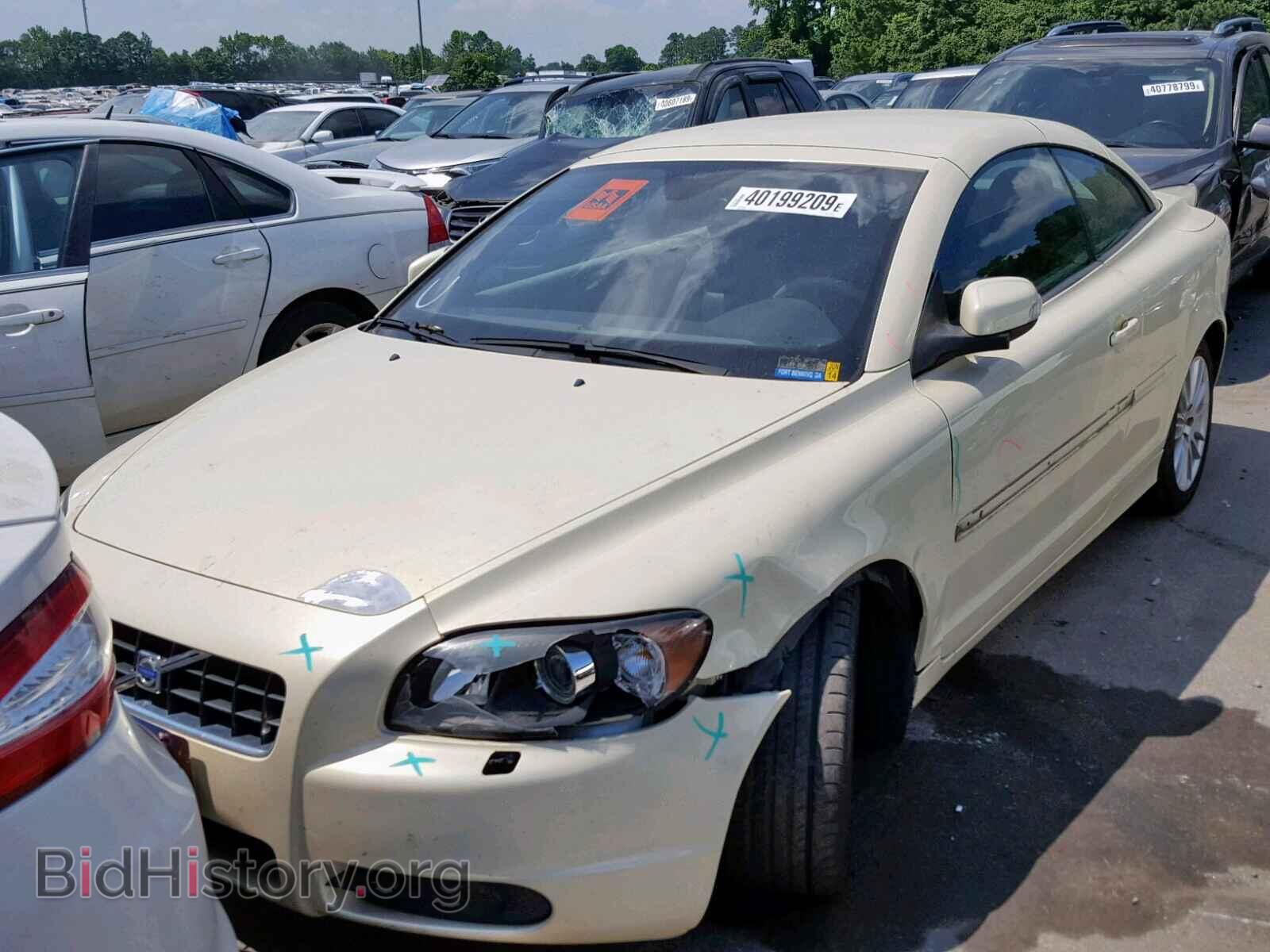 2009 VOLVO C70 - VIN: YV1MC67239J072752 - Фото 2
