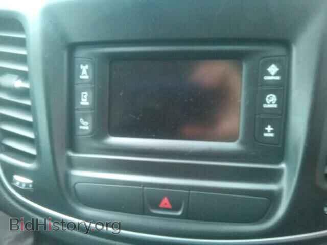 2015 CHRYSLER 200 - VIN: 1C3CCCAB0FN714068 - Photo 10