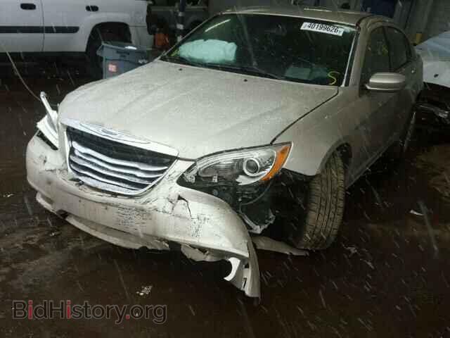 2014 CHRYSLER 200 - VIN: 1C3CCBAB0EN211391 - Фото 2
