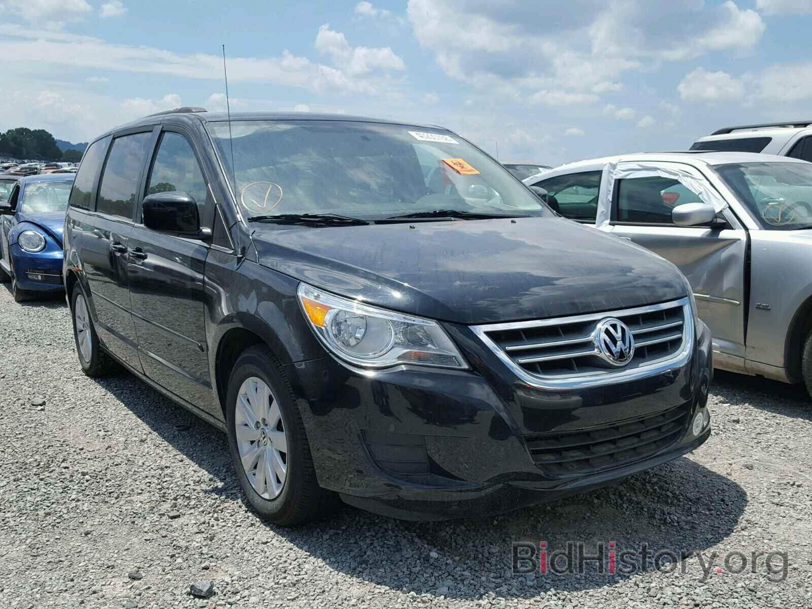 Photo 2C4RVACG9CR392140 - VOLKSWAGEN ROUTAN 2012