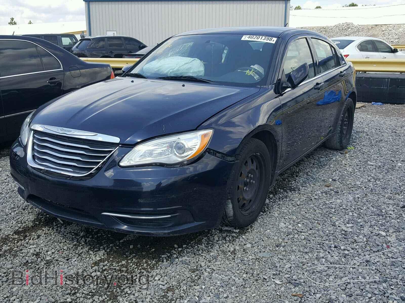 2012 CHRYSLER 200 - VIN: 1C3CCBAB8CN163328 - Фото 2