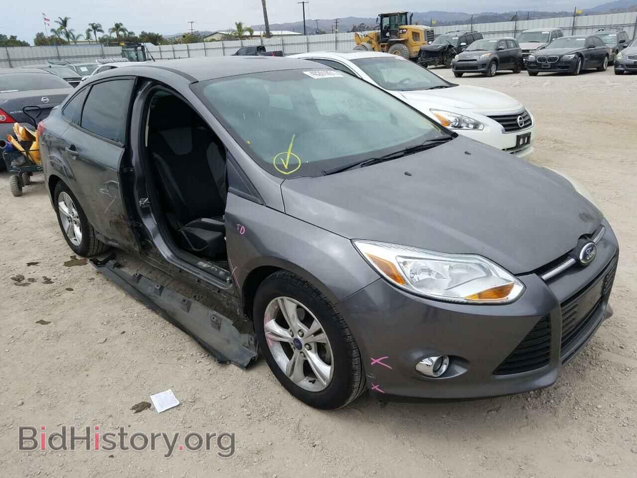 Photo 1FAHP3F25CL392197 - FORD FOCUS 2012