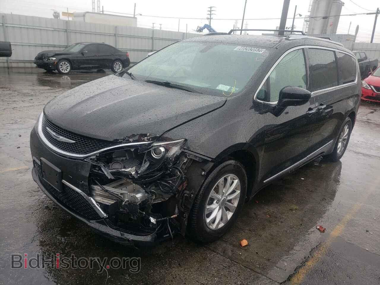 2019 CHRYSLER PACIFICA - VIN: 2C4RC1BG3KR625807 - Photo 2