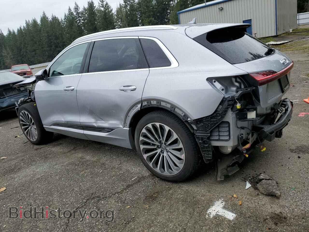 2019 AUDI E-TRON - VIN: WA1VAAGE8KB024963 - Фото 2