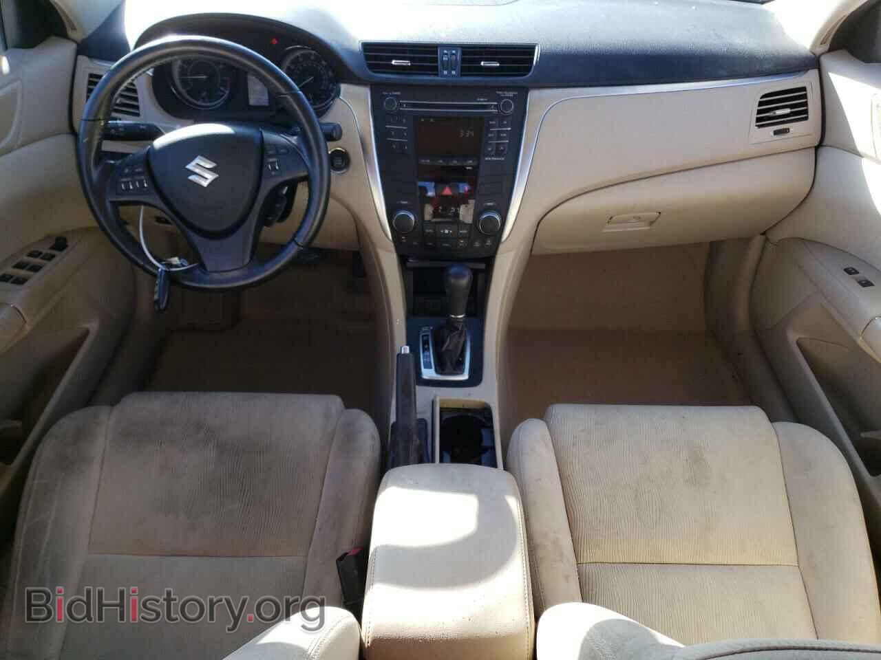 2010 SUZUKI KIZASHI - VIN: JS2RE9A32A6101647 - Photo 8