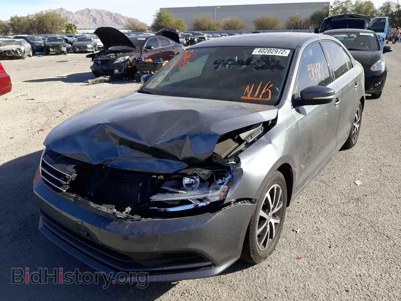 2017 VOLKSWAGEN JETTA - VIN: 3VWDB7AJ3HM201473 - Фото 2