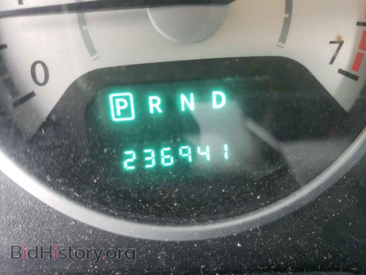 2008 CHRYSLER MINIVAN - VIN: 2A8HR44H58R781334 - Фото 8