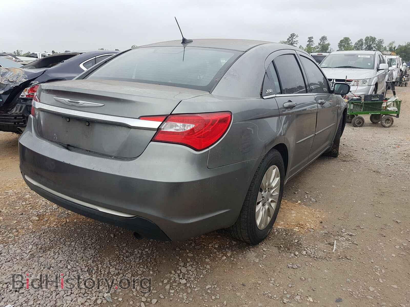 2012 CHRYSLER 200 - VIN: 1C3CCBAB2CN158013 - Фото 4