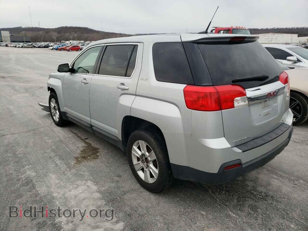 2010 GMC TERRAIN - VIN: 2CTFLCEW2A6412093 - Фото 2