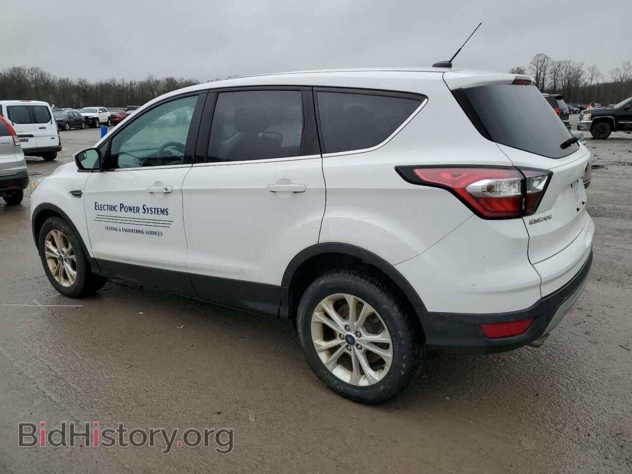 2017 FORD ESCAPE - VIN: 1FMCU0GD5HUD50461 - Фото 2