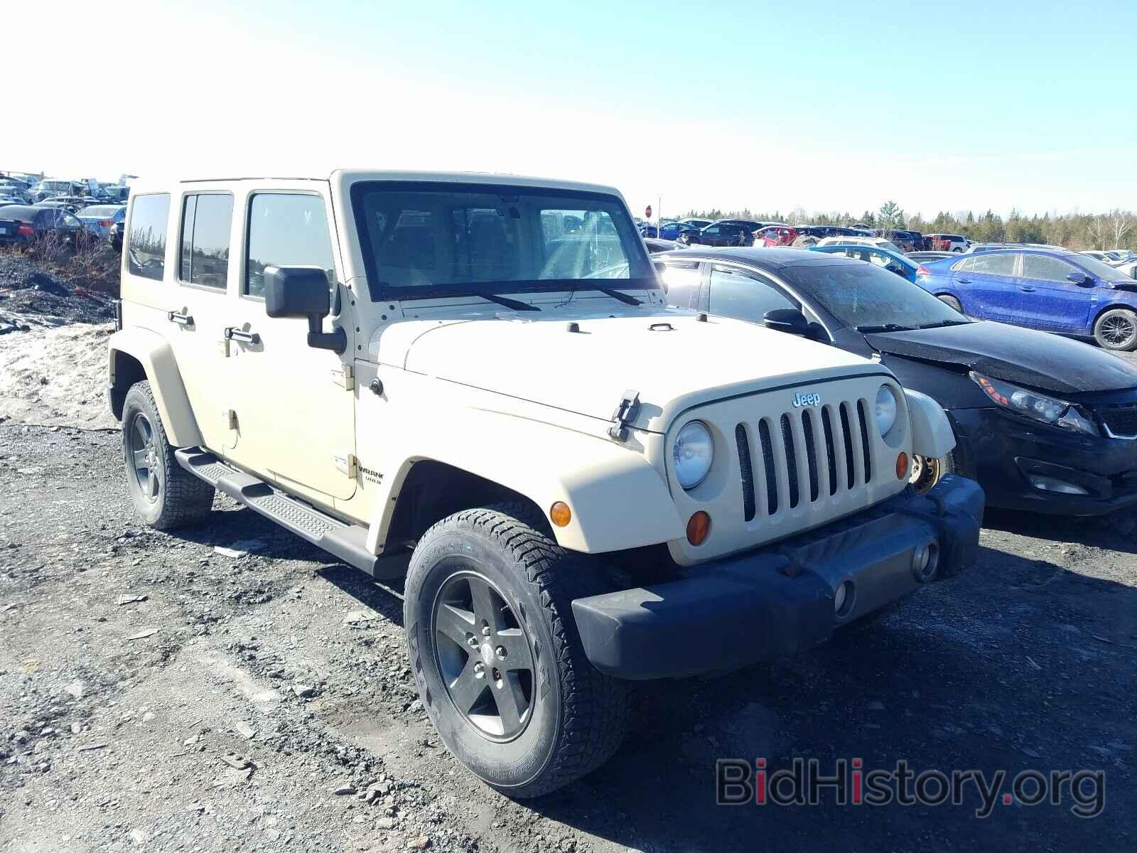 Photo 1J4BA3H13BL621331 - JEEP WRANGLER 2011