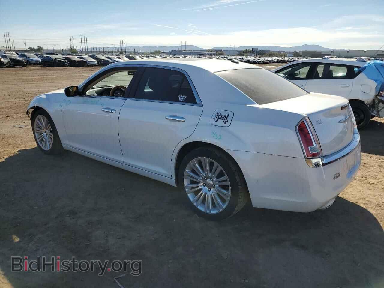 2012 CHRYSLER 300 - VIN: 2C3CCAET8CH241838 - Фото 2