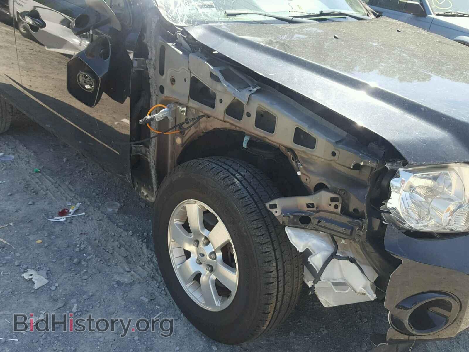 2011 FORD ESCAPE - VIN: 1FMCU9EG6BKC02484 - Фото 9