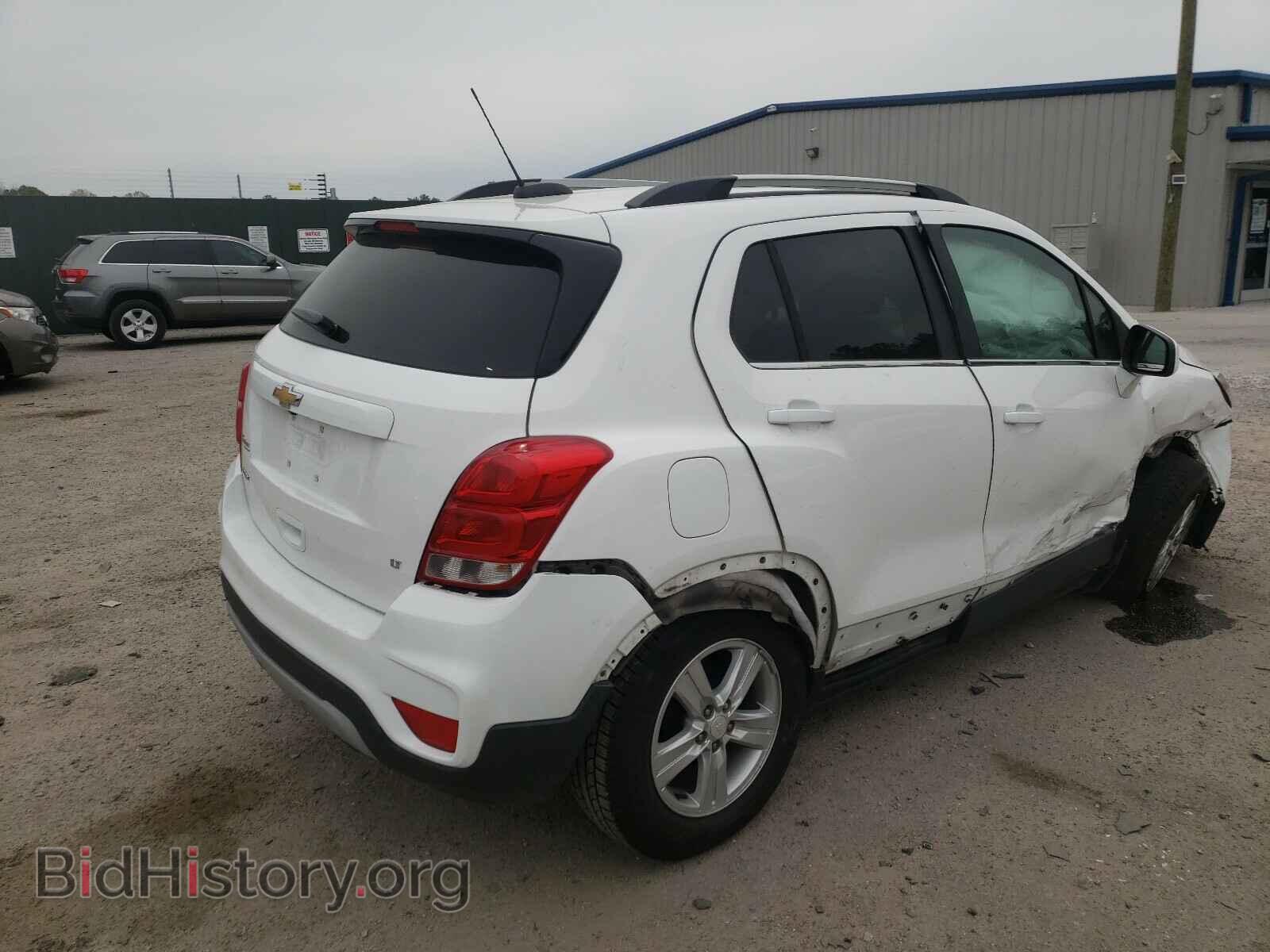 2017 CHEVROLET TRAX - VIN: 3GNCJLSB1HL183117 - Фото 4