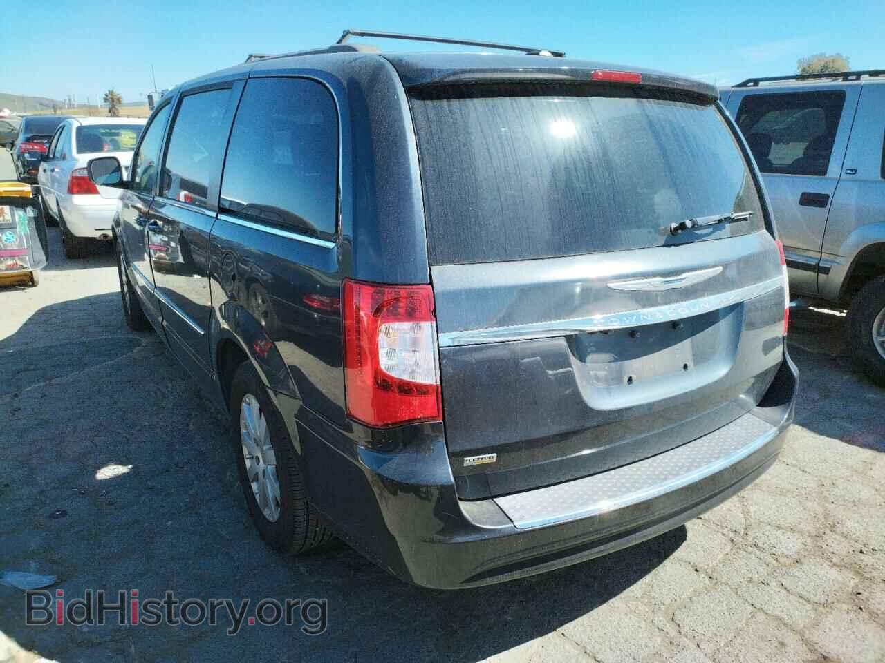 2014 CHRYSLER TOWN & C - VIN: 2C4RC1BG7ER383639 - Фото 3