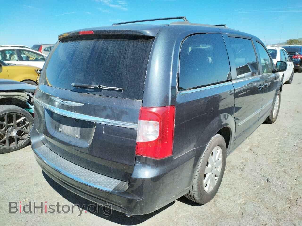 2014 CHRYSLER TOWN & C - VIN: 2C4RC1BG7ER383639 - Фото 4