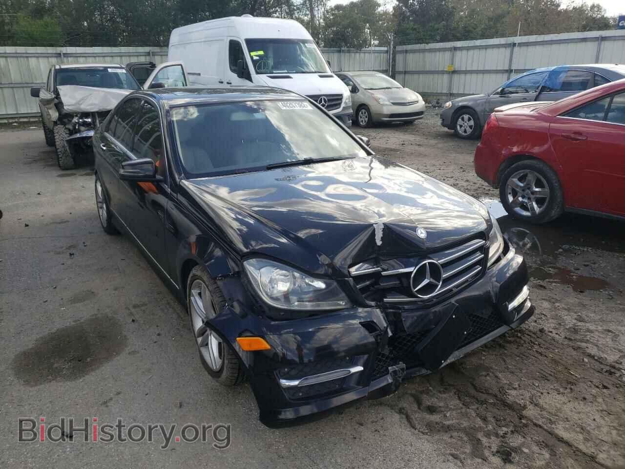 Photo WDDGF4HB1ER313335 - MERCEDES-BENZ C-CLASS 2014